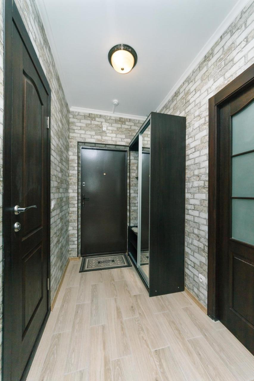 Poznyaky Apartments Patriotika Kiew Exterior foto